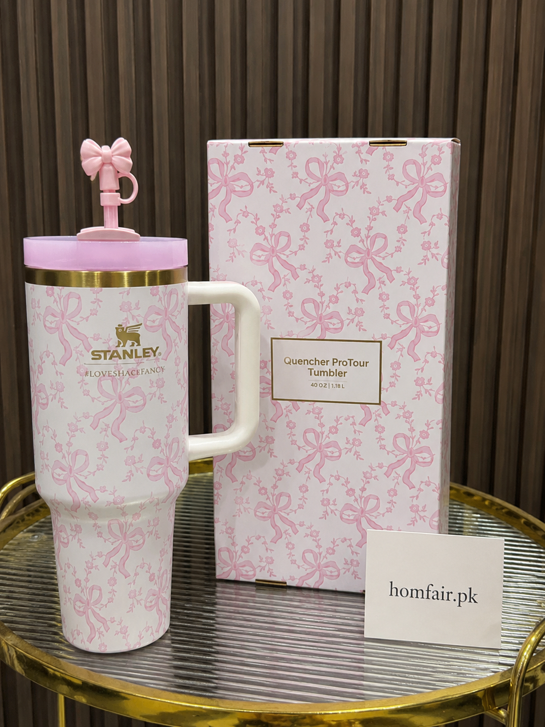 Stanley x LoveShackFancy Ribbon Rosa Quencher H2.0 40oz Gift Box
