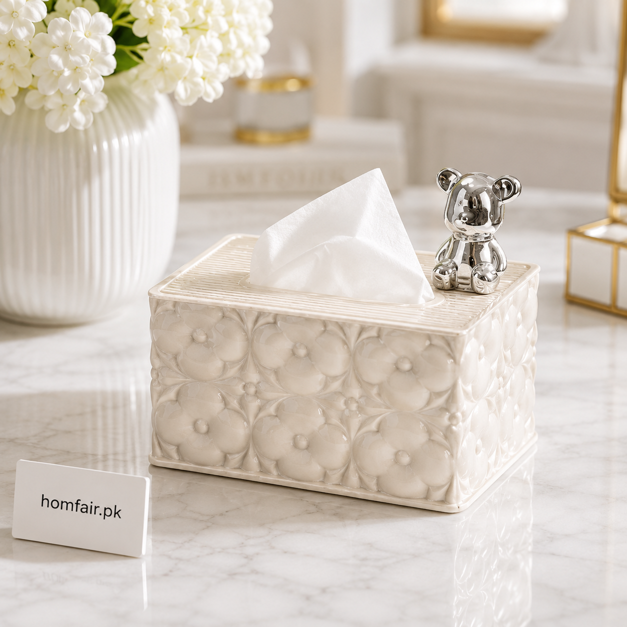 Luxury Plastic Floral Tissue Box Cover with Decorative Bear Premium Tissue Holder