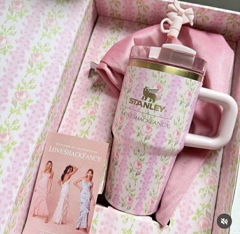 Stanley X Love Shack Fancy Floral Luxe Gift 20oz Tumbler Stylish & Durable