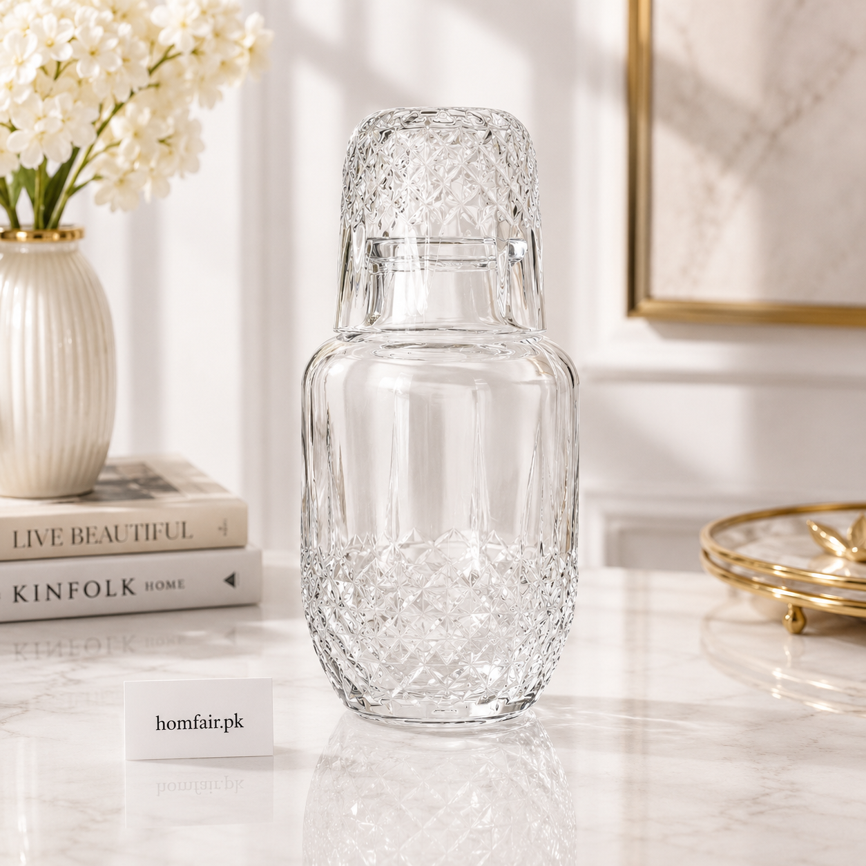 Premium Glass Water Carafe 600ml – Elegant Tabletop Serving Bottle
