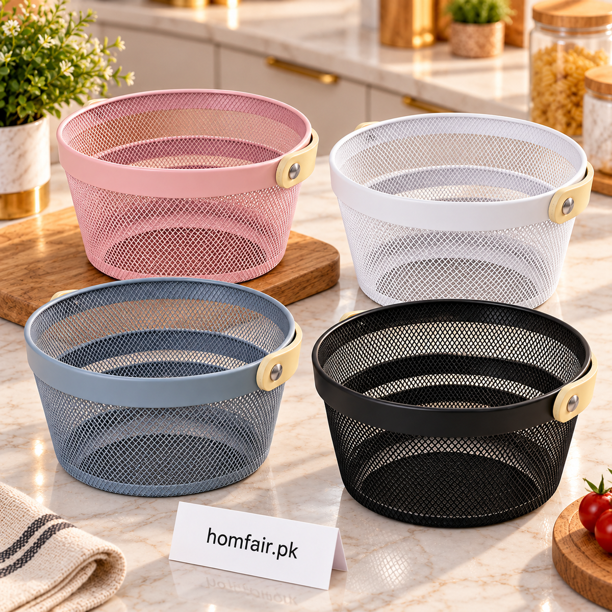 Modern Metal Wire Mesh Basket with Wooden Handle for Kitchen Storage
