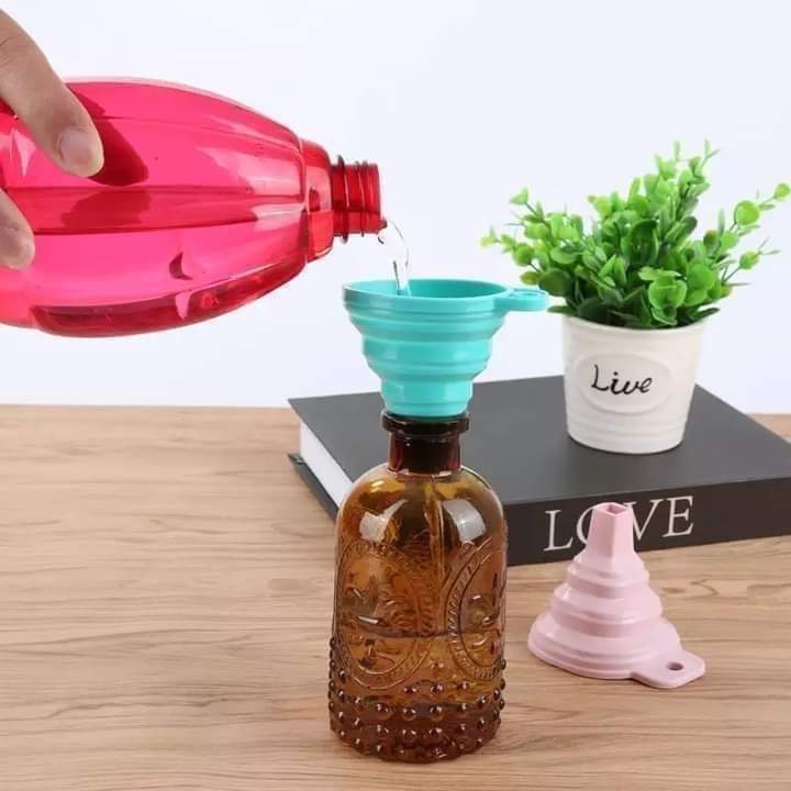 Foldable Silicone Kitchen Funnel for Bottles, Oil, Drinks and Easy Refilling